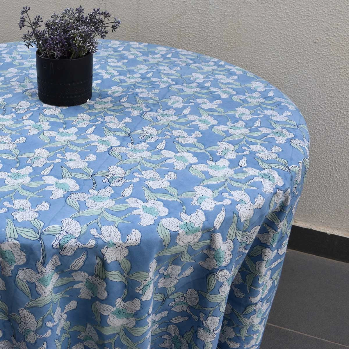 Bistro Table Linen Round Orchid Aqua