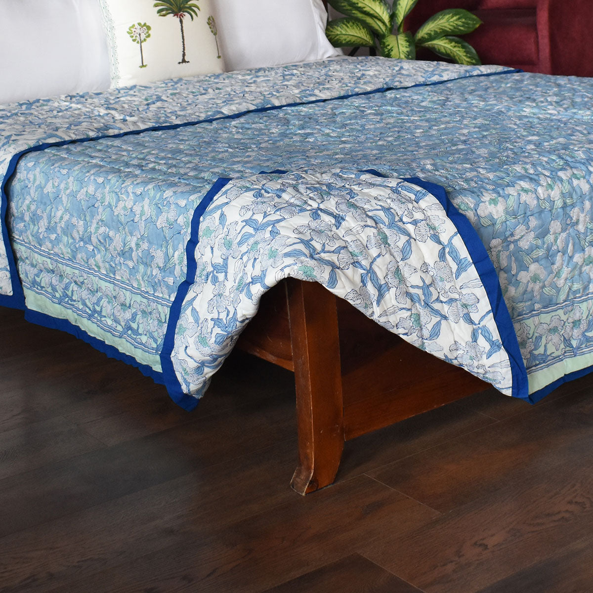 •	Reversible Cotton Quilt King Size | Orchid Aqua 203890