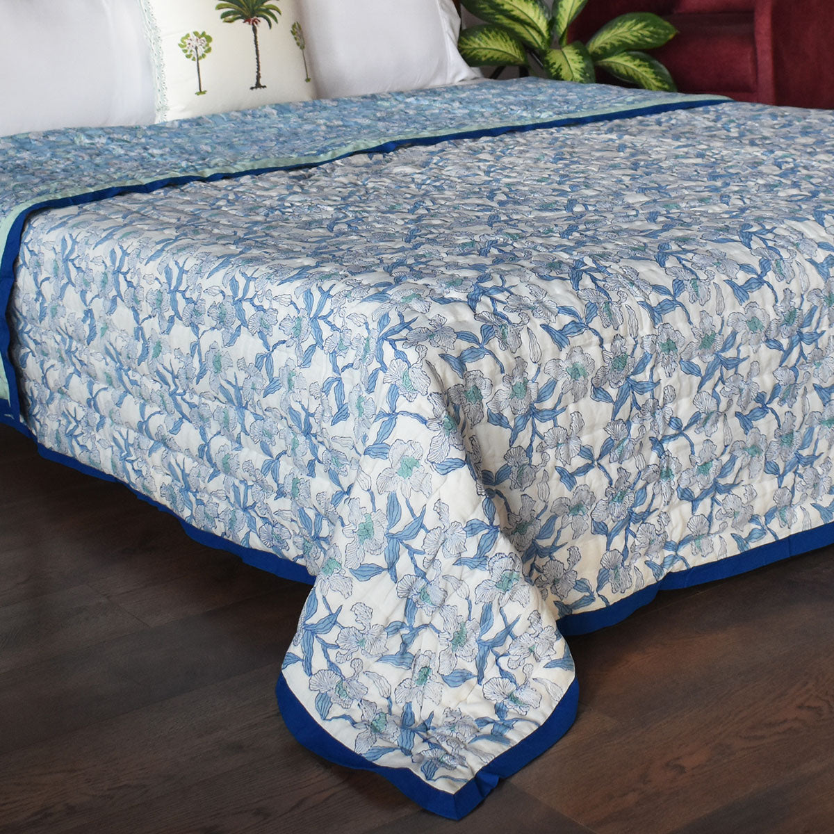 •	Reversible Cotton Quilt King Size | Orchid Aqua 203890