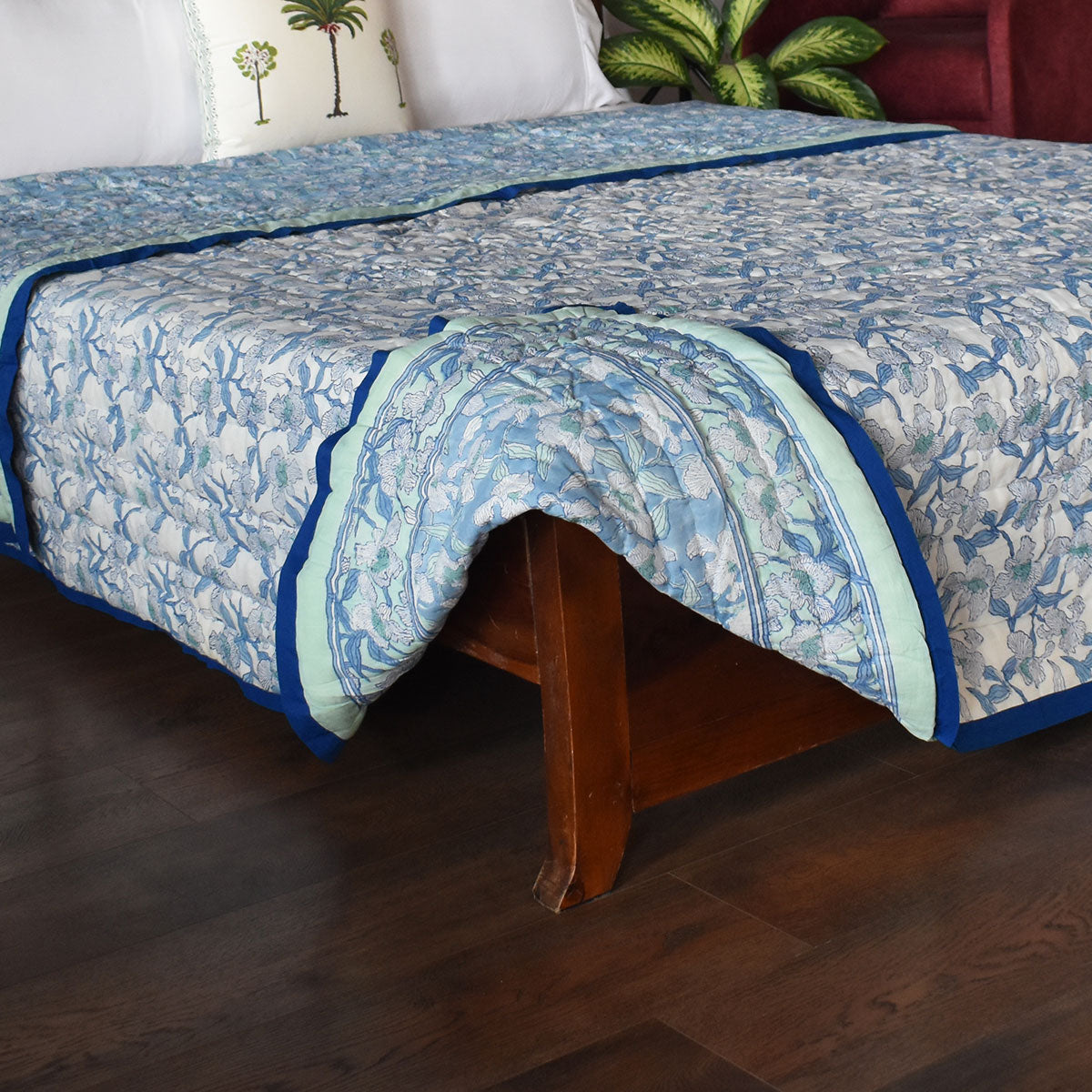 •	Reversible Cotton Quilt King Size | Orchid Aqua 203890