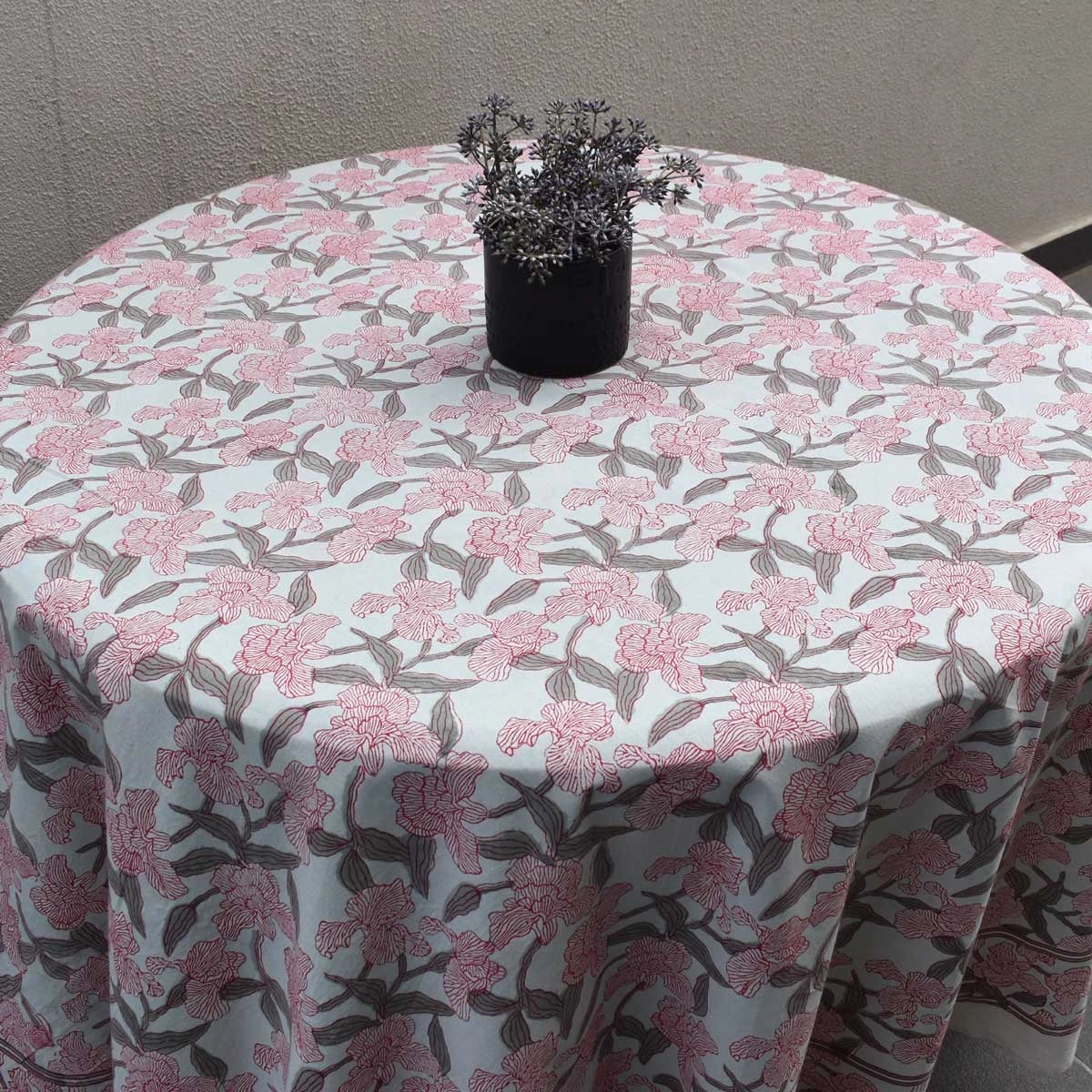 Party Table Linen Orchid Glass