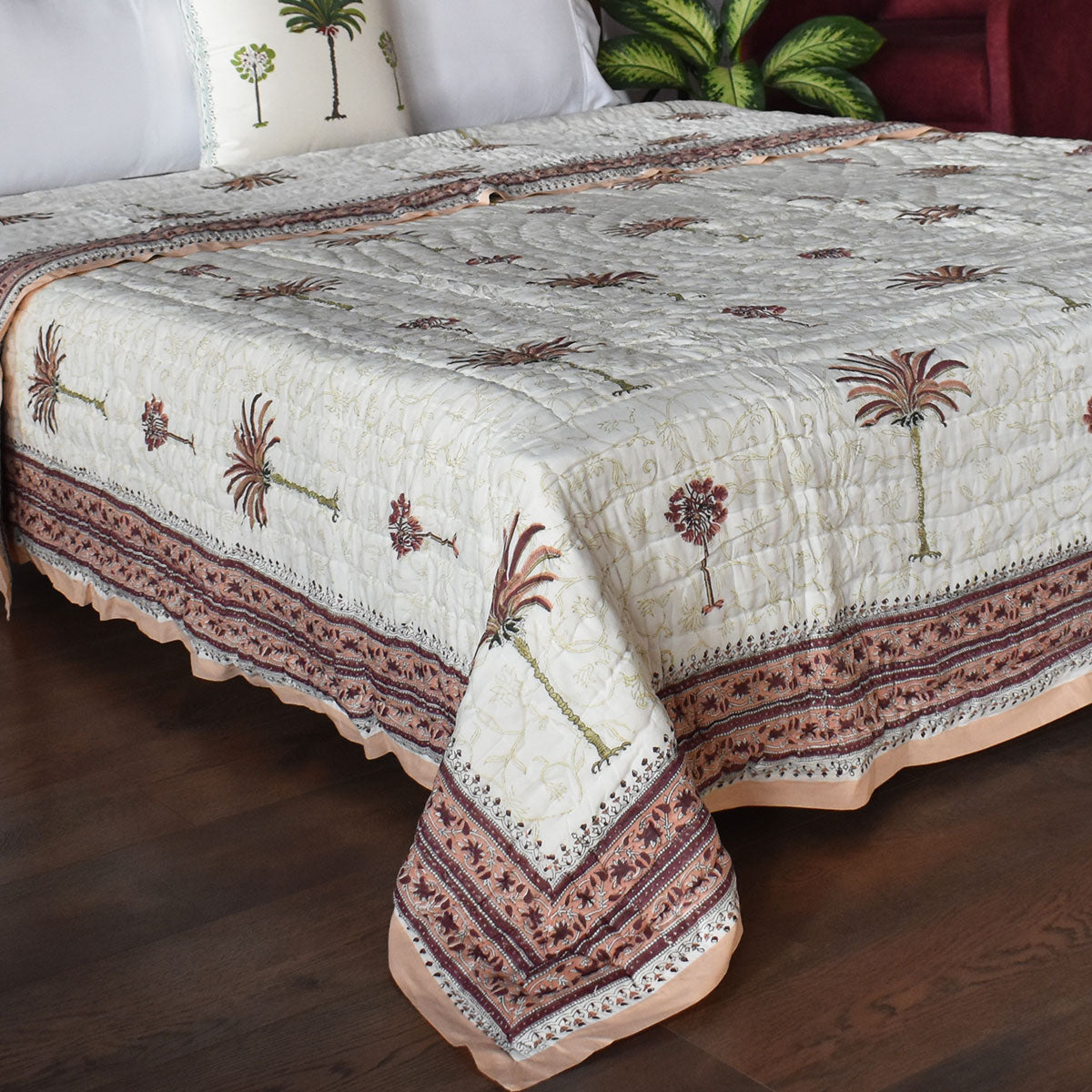 •	Jaipur Handicrafts King Size Quilt | Palm Tree Pink 203589