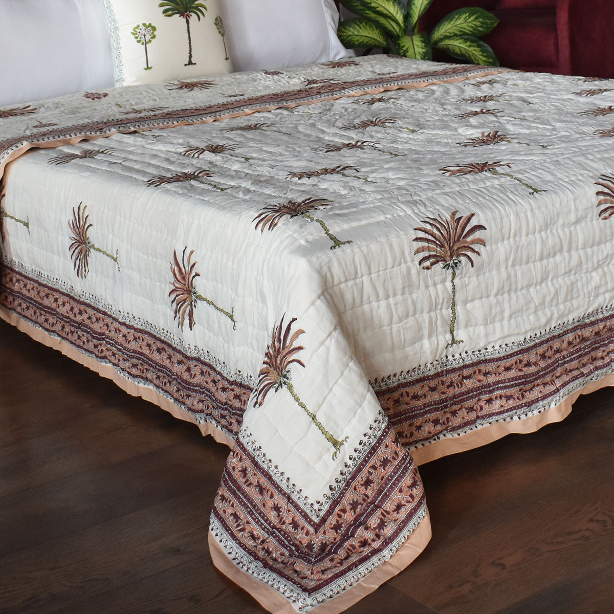 •	Jaipur Handicrafts King Size Quilt | Palm Tree Pink 203589