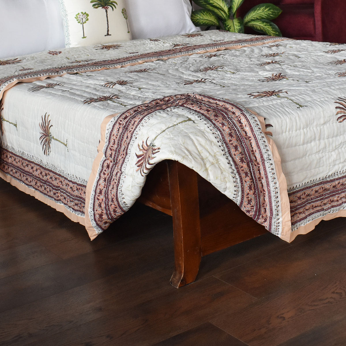 •	Jaipur Handicrafts King Size Quilt | Palm Tree Pink 203589