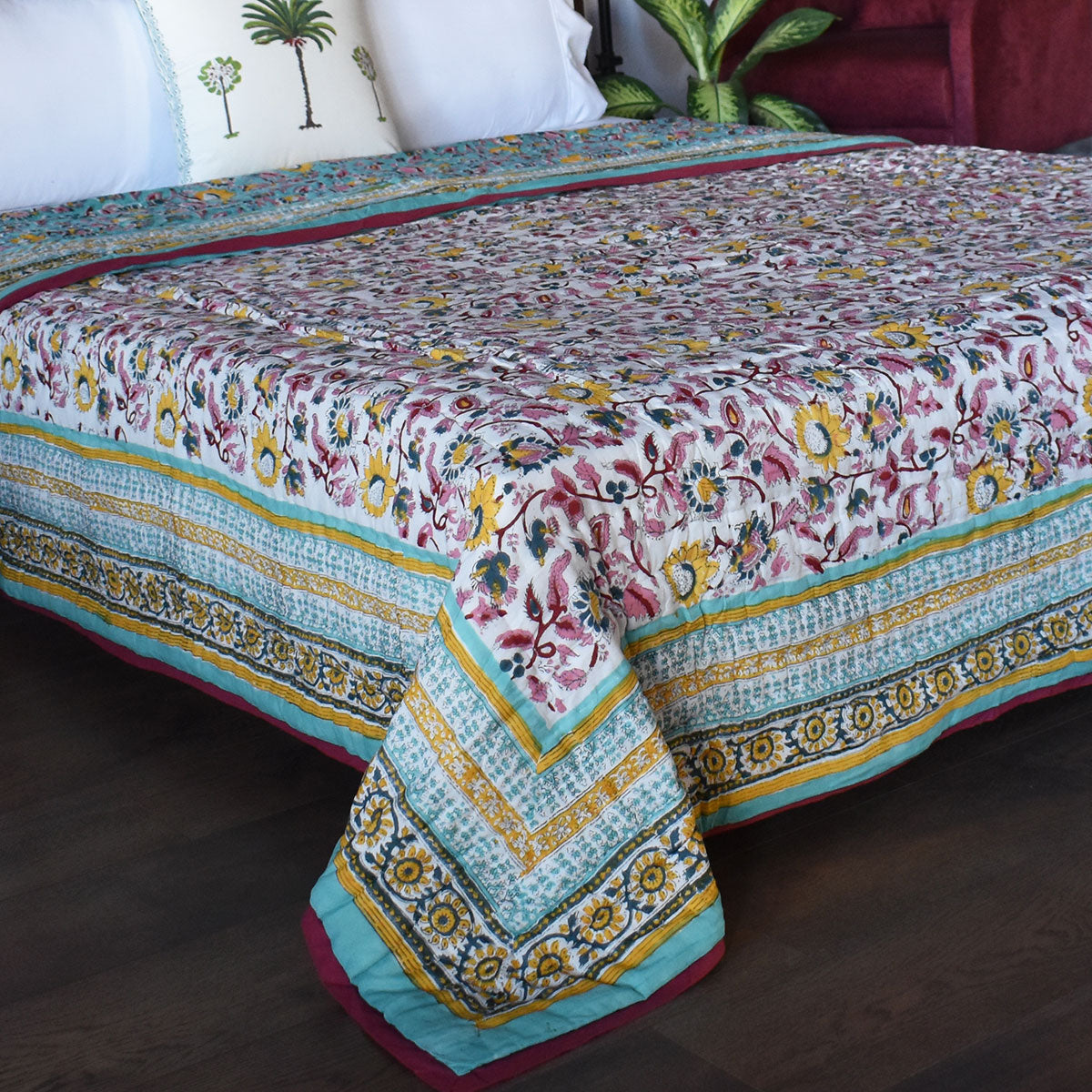 Handmade Block Printed Cotton Queen Quilt | Phuljhari Jade 8368