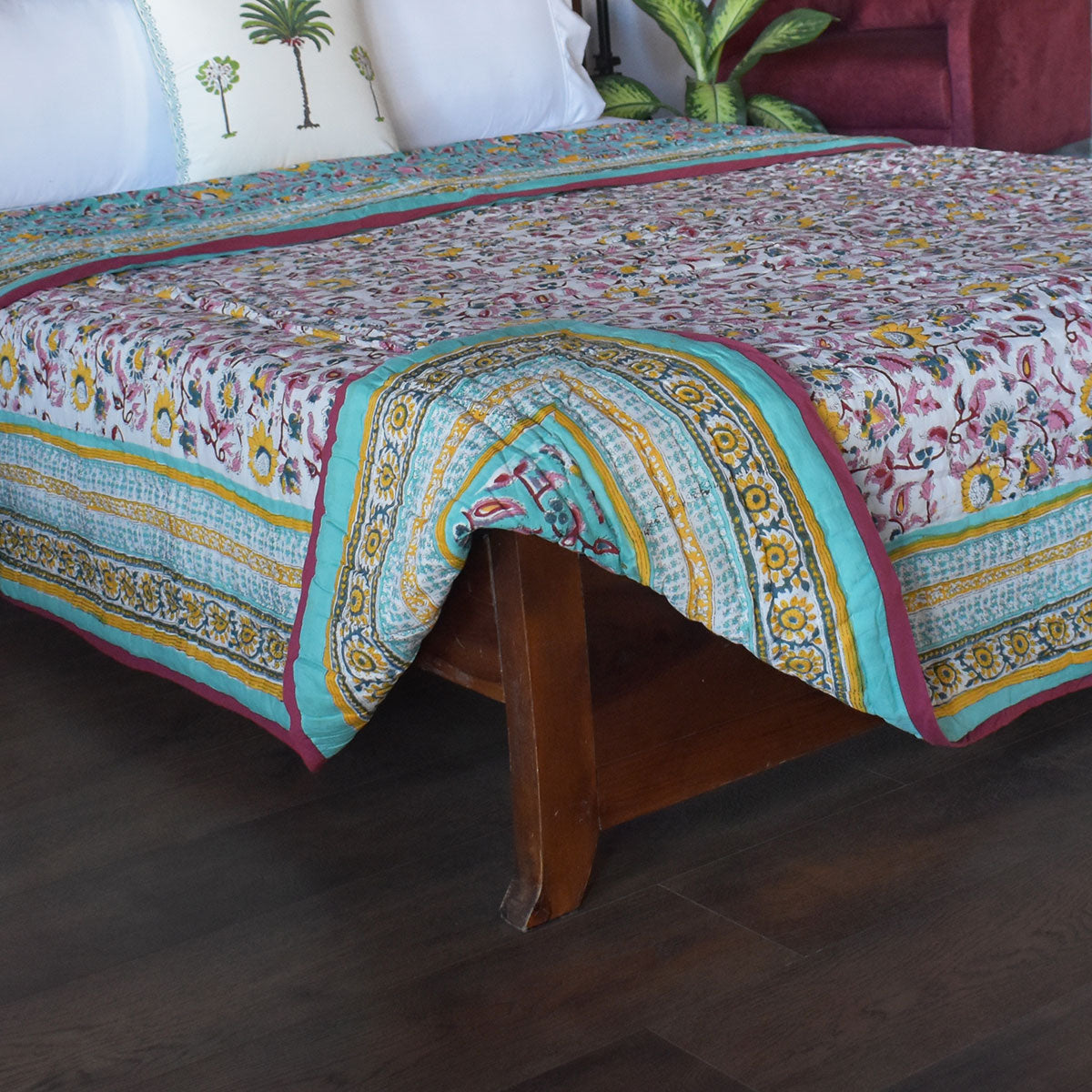 Handmade Block Printed Cotton Queen Quilt | Phuljhari Jade 8368