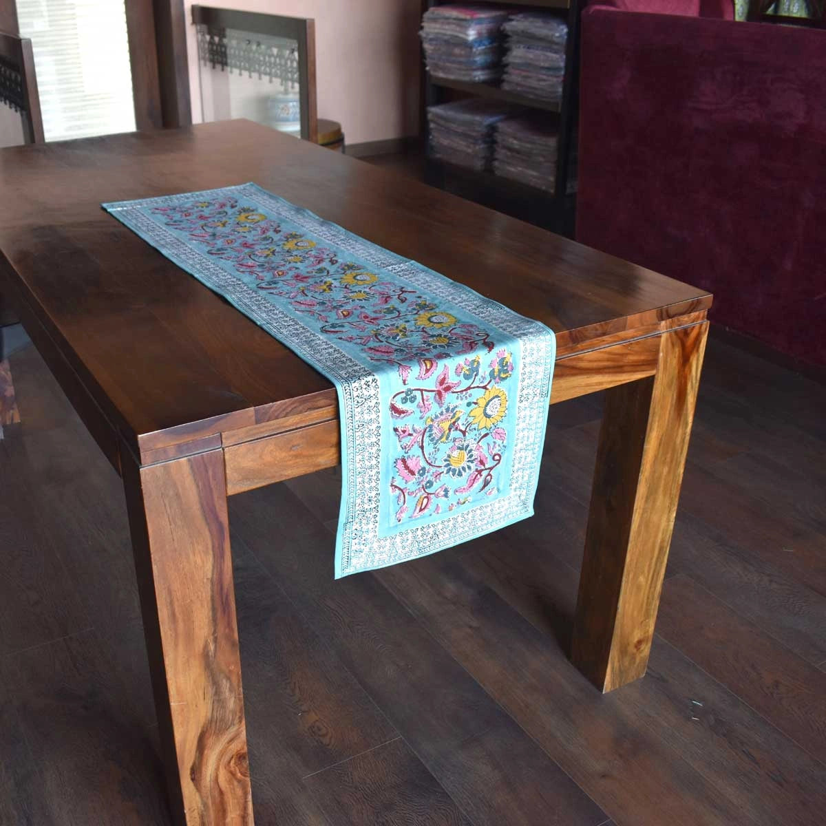Standard Small Runner Size Phuljhari Jade Gud