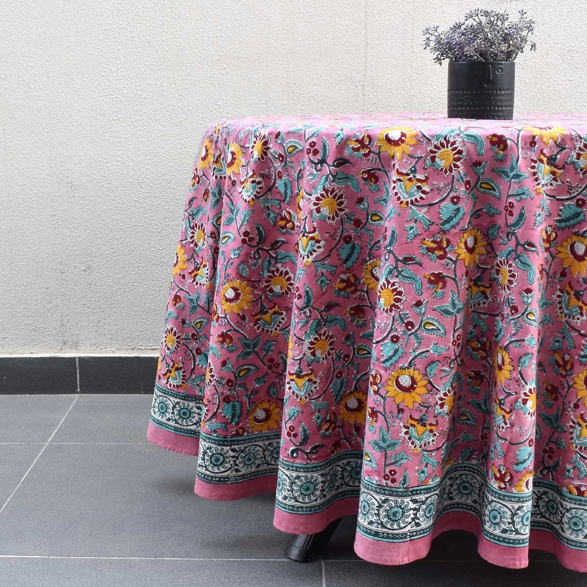 Ethnic Print Round Tablecloth Phuljhari Pink Gud