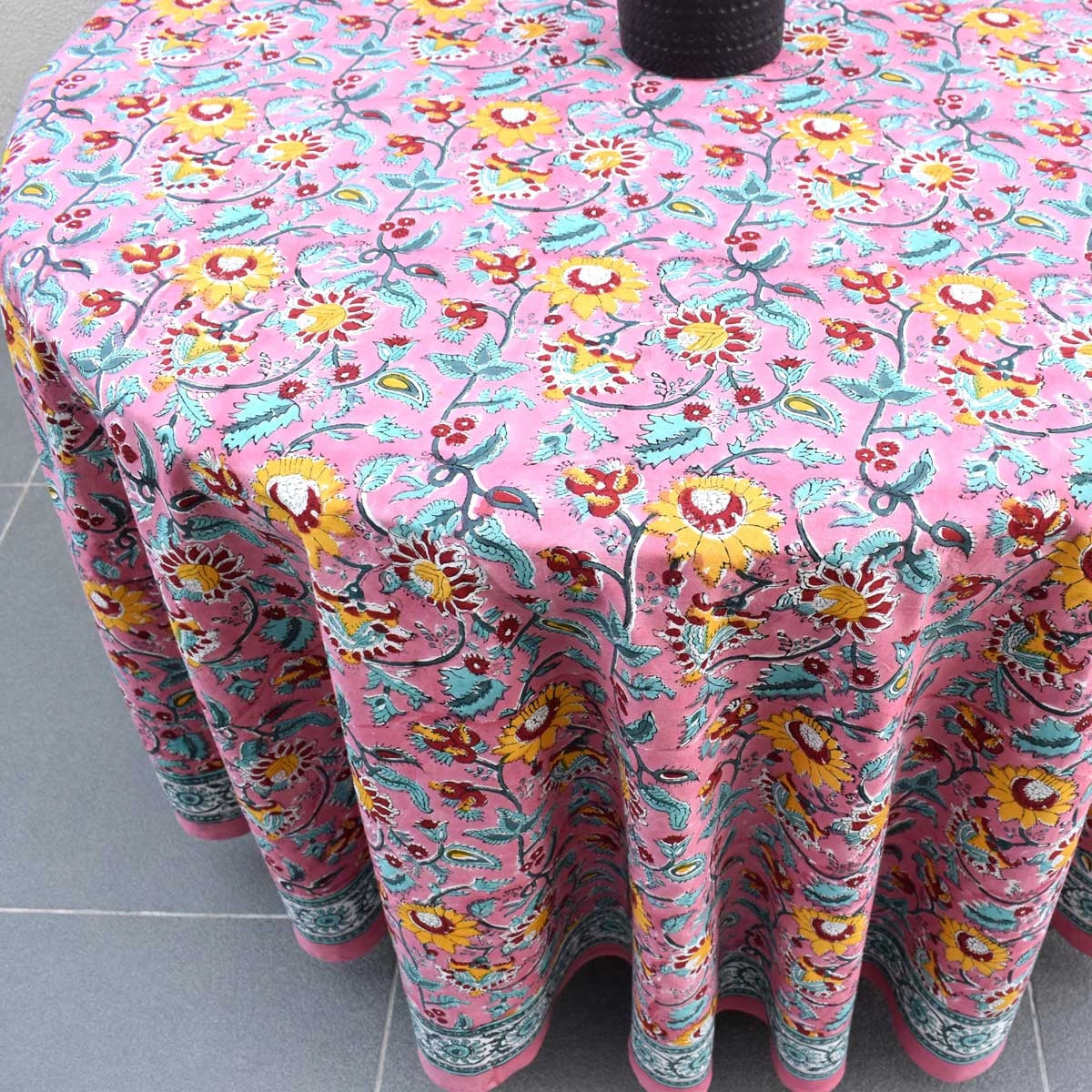 Ethnic Print Round Tablecloth Phuljhari Pink Gud