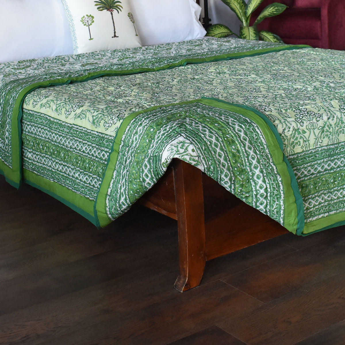 •	Rajasthani Textile Art Quilt King Size | Raat Ki Rani Green 207006