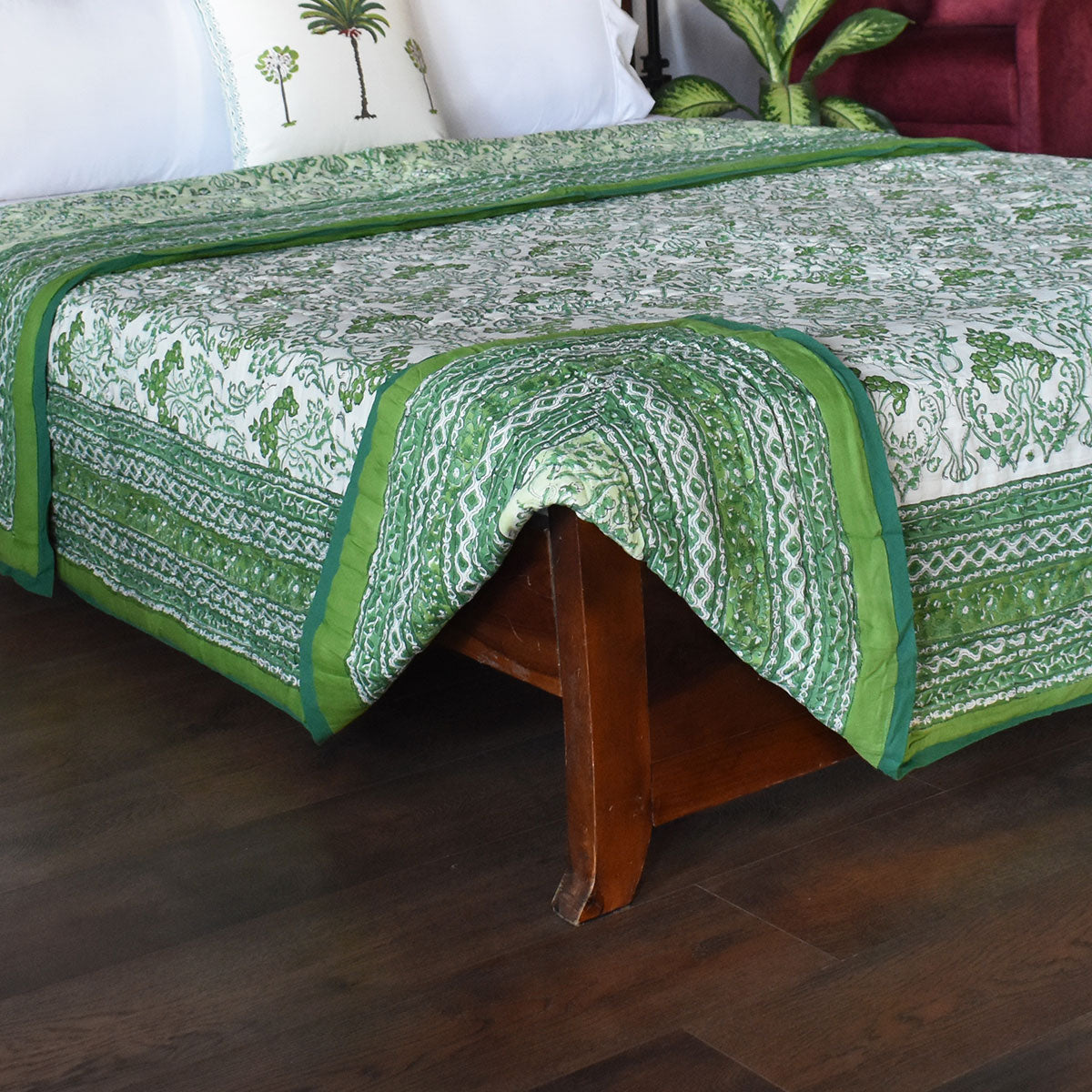 •	Rajasthani Textile Art Quilt King Size | Raat Ki Rani Green 207006