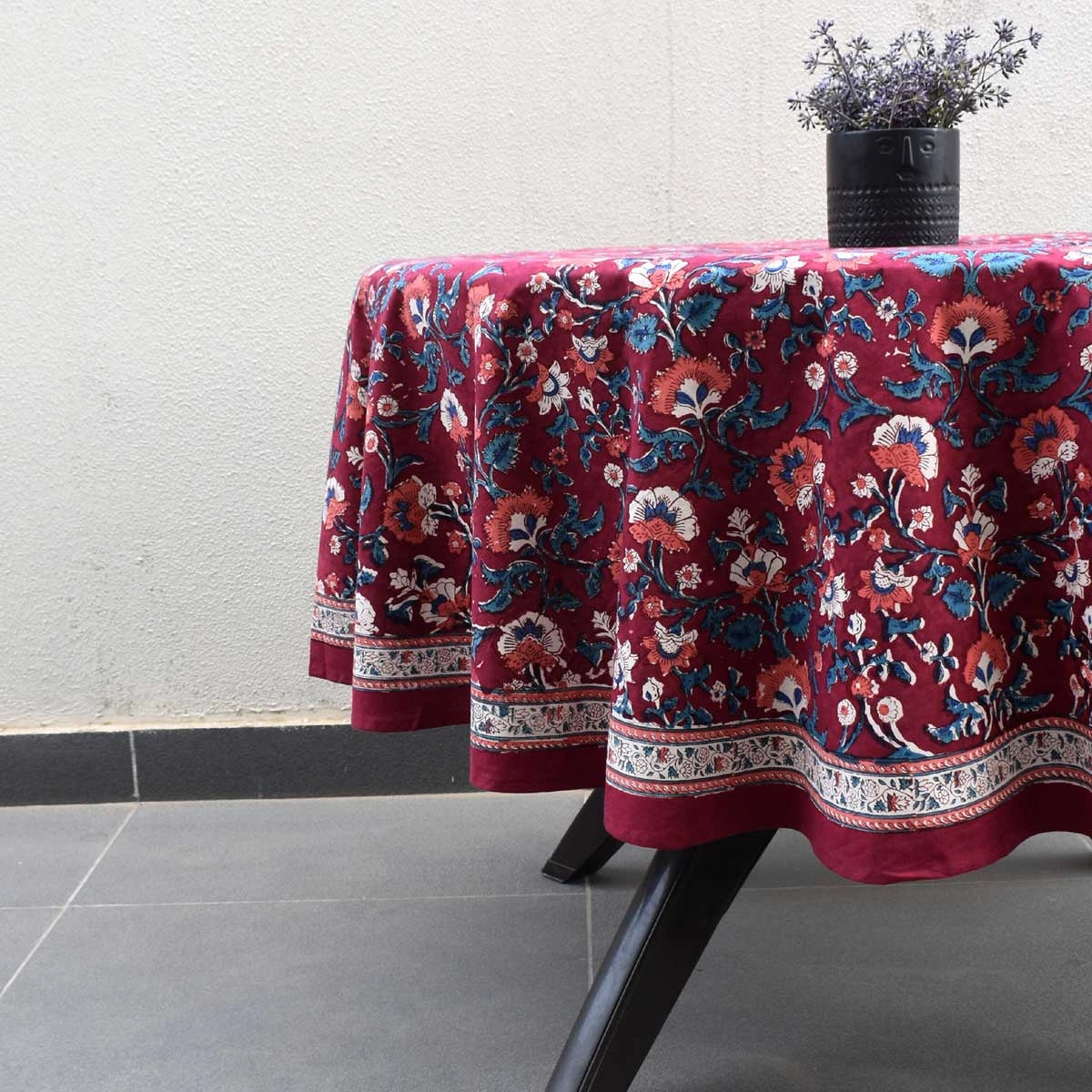 150 Cm Round Tablecloth Rukhsana Maroon Gud