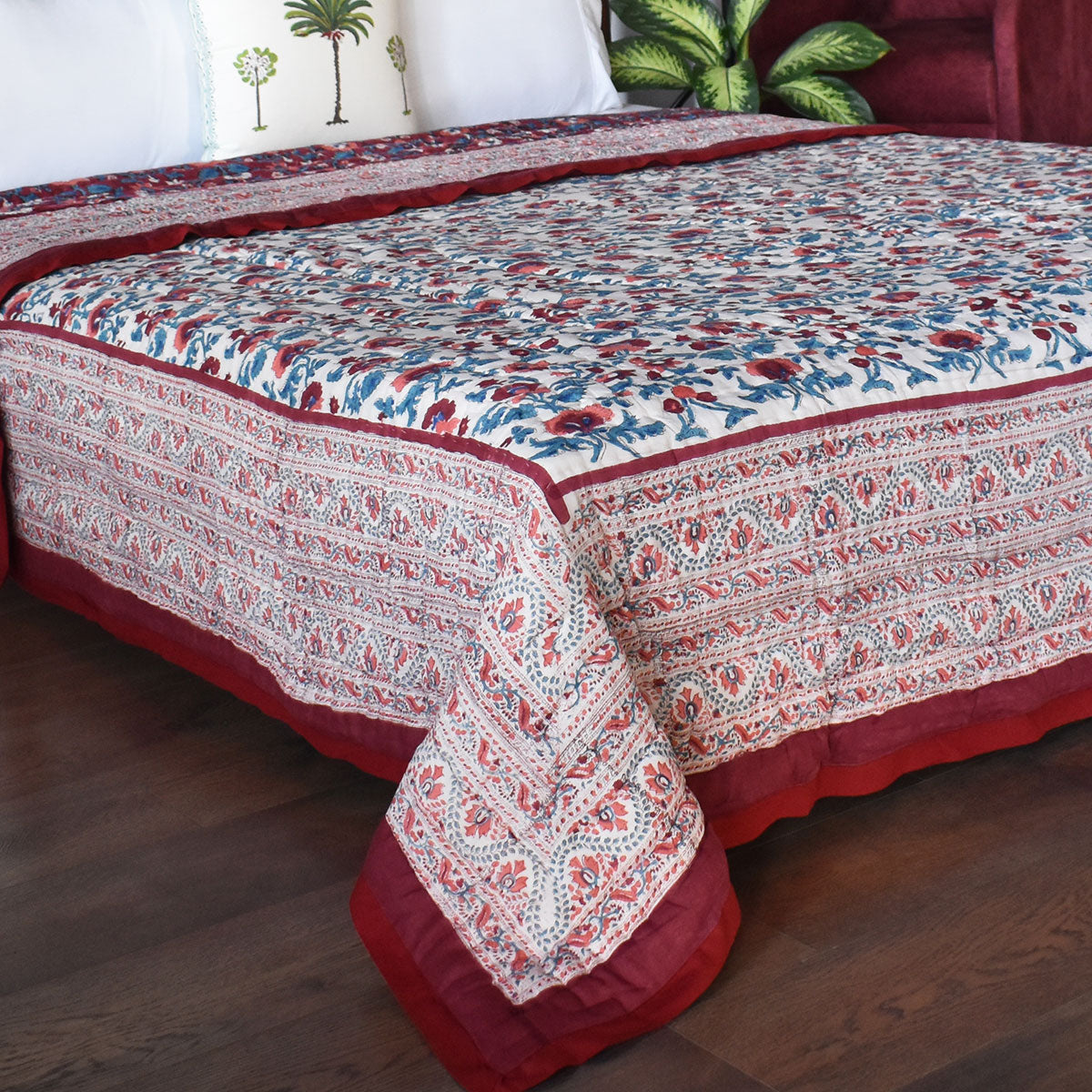 •	King Size Jaipuri Razai | Rukhsana Maroon Gud 105823