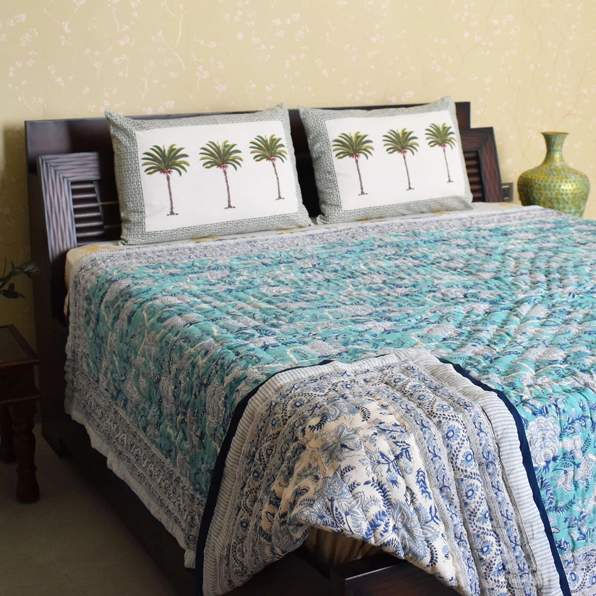 90x108 Inch Oversized Cotton Queen Size Quilt | Bela Bristol Blue 601091