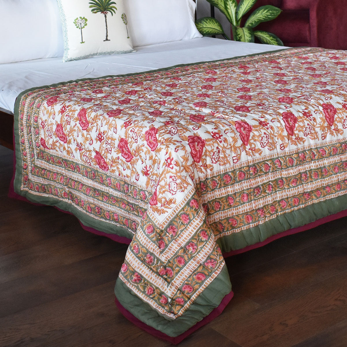 Breathable Cotton Quilt For Mild Weather | Pink Flower Bloom 251202
