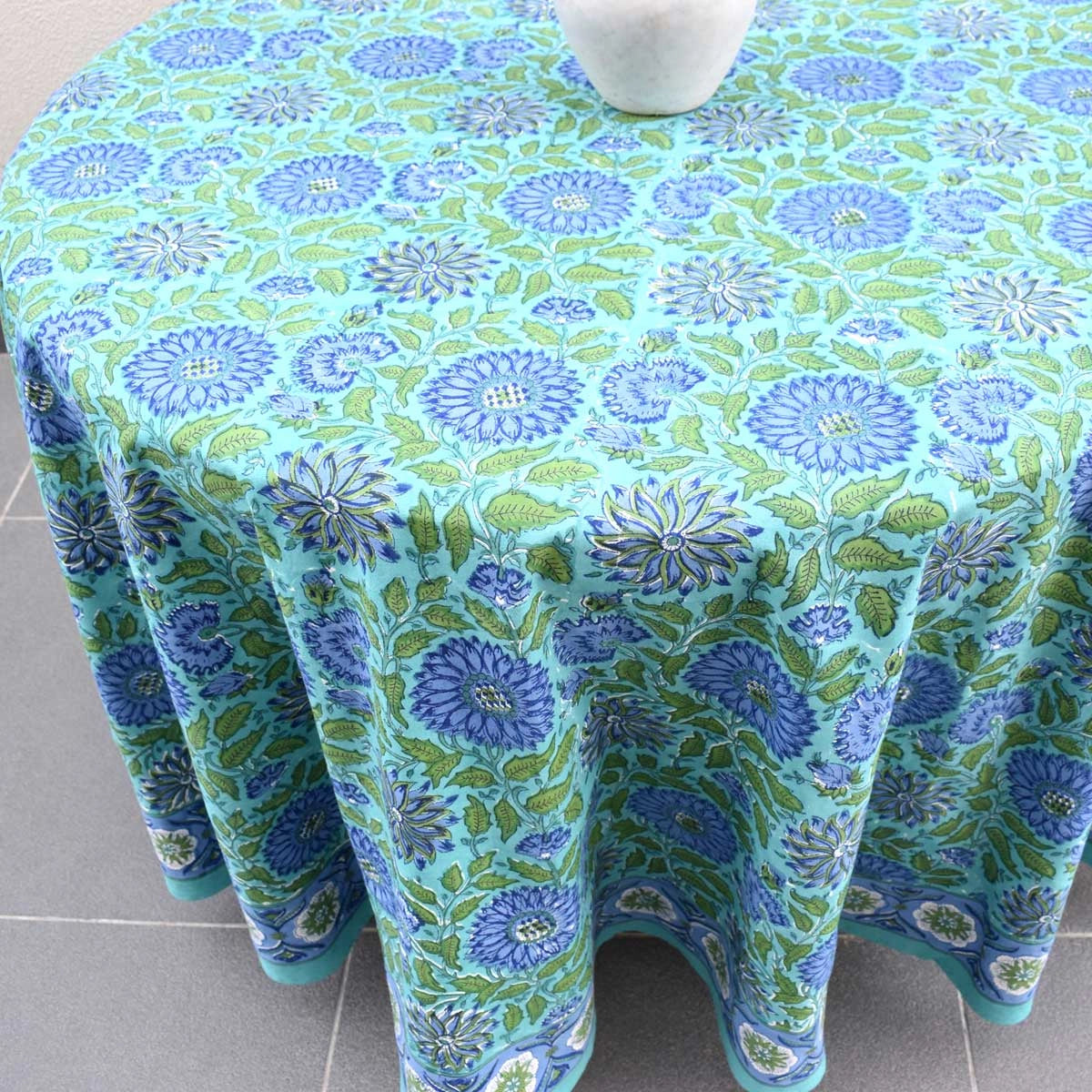 Jaipuri Hand Block Round Design Surajmukhi Blue Gud