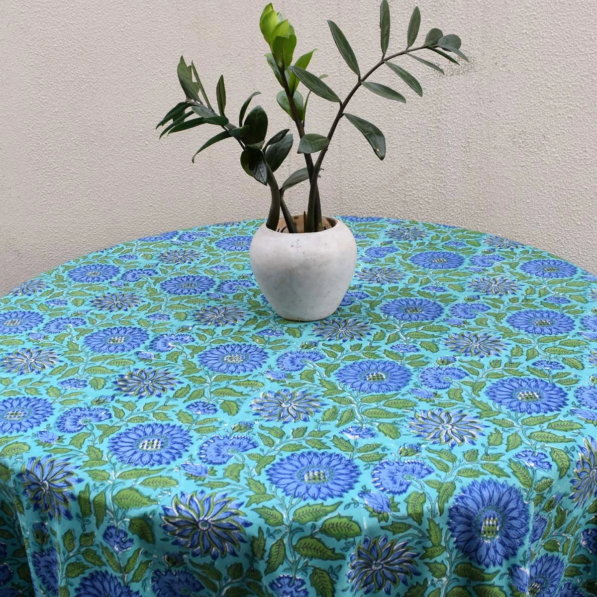 Jaipuri Hand Block Round Design Surajmukhi Blue Gud