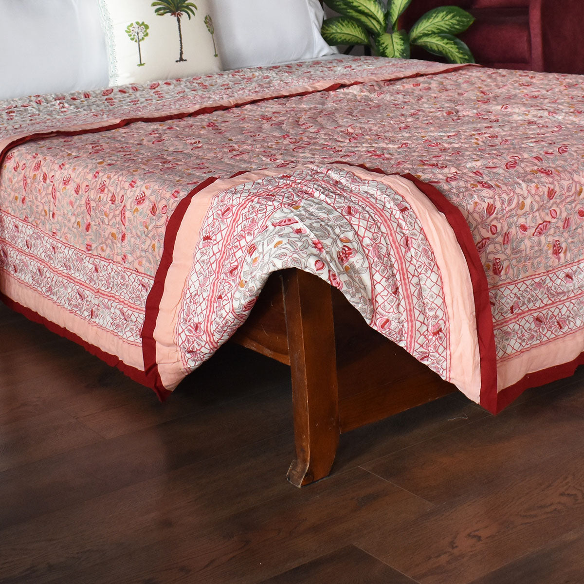Jaipuri Razai Double Bed | Waterlily Pink Gud 906174