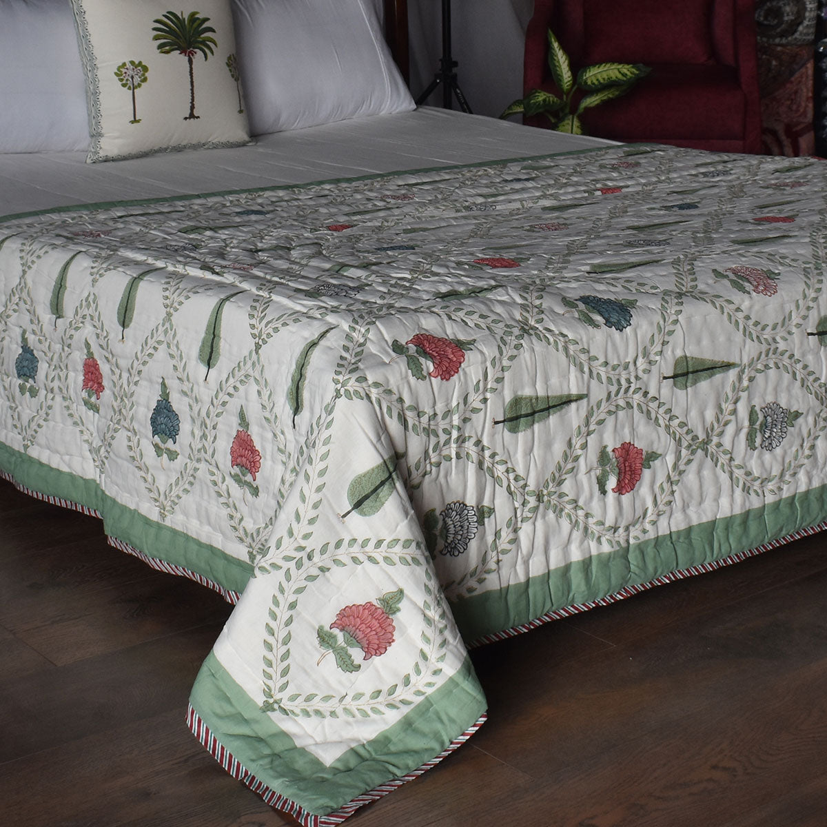 Handcrafted Heirloom Quilt Single | White Green Flower 202215