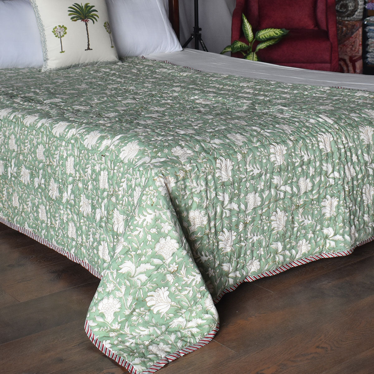 Handcrafted Heirloom Quilt Single | White Green Flower 202215