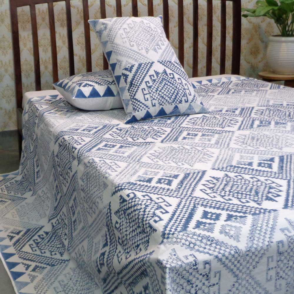 Hand Block Printed Cotton Queen Size Bedspread | 104432