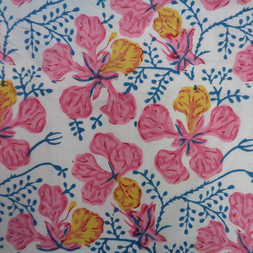 Hand Block Printed Cotton Tablecloth 150x220 | Gulmohar Open 109156
