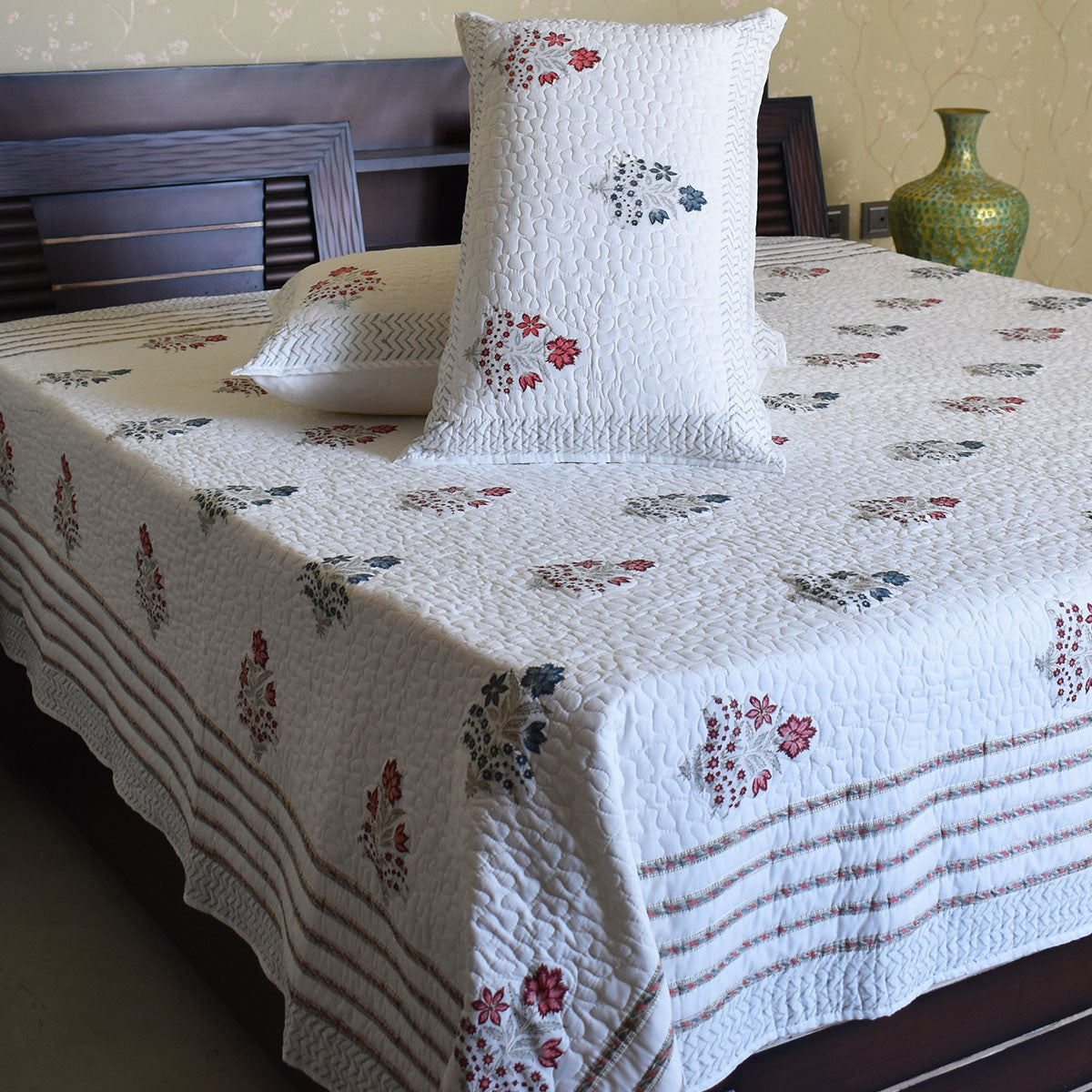 Quilted Bedspread Queen Size | 202415