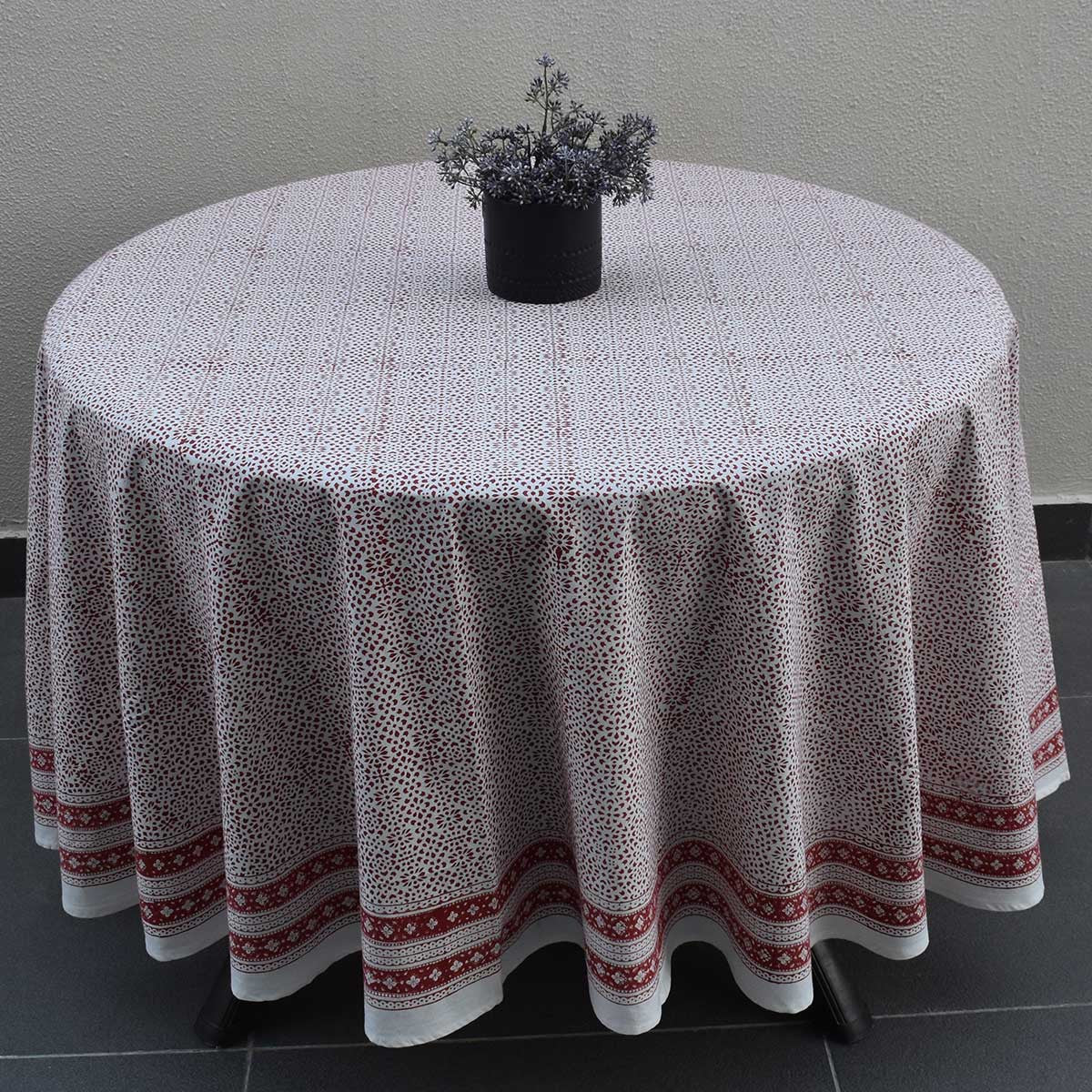 Round 220 cms Cotton French Design Table Cover | EKR 17