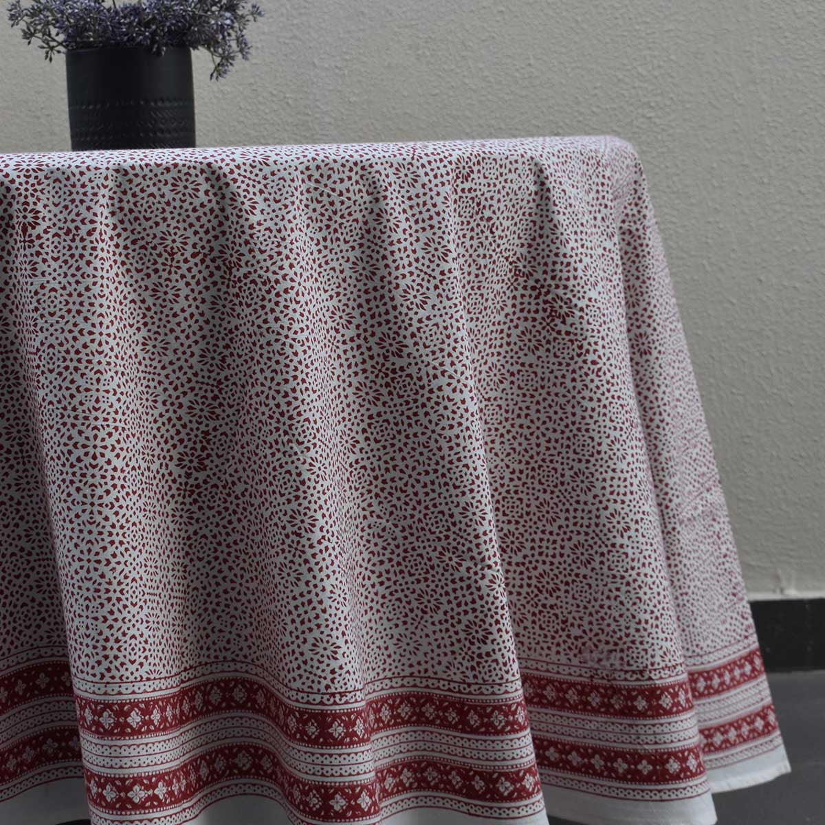 Round 220 cms Cotton French Design Table Cover | EKR 17