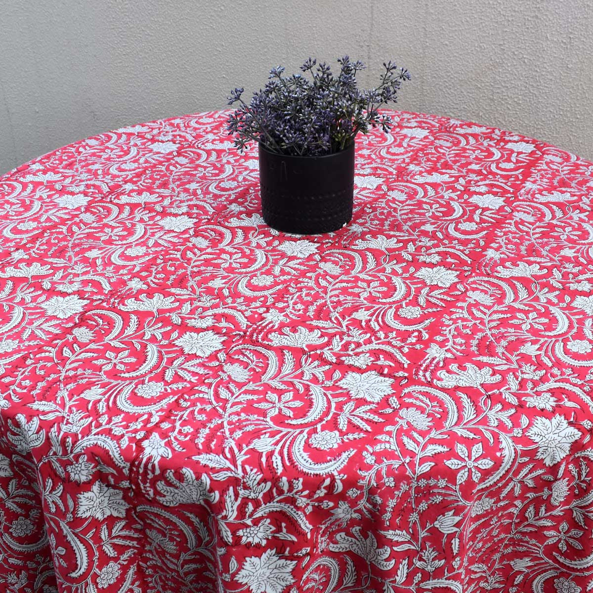 Round 220 cms Cotton French Design Table Cover | Wild Flower Christmas 202515