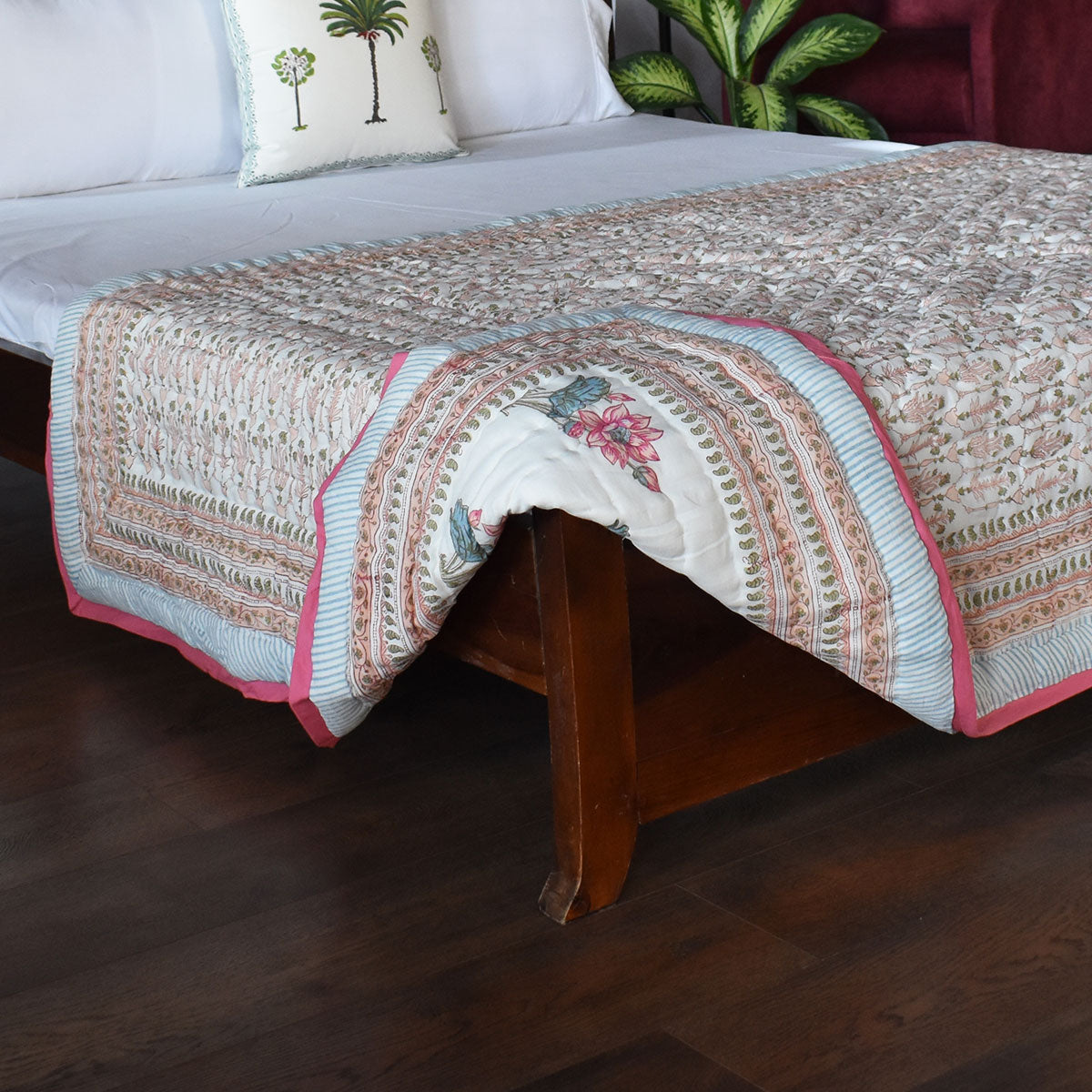 Hand Block Printed Cotton Twin Size Quilt |  Castle Creeper 251210