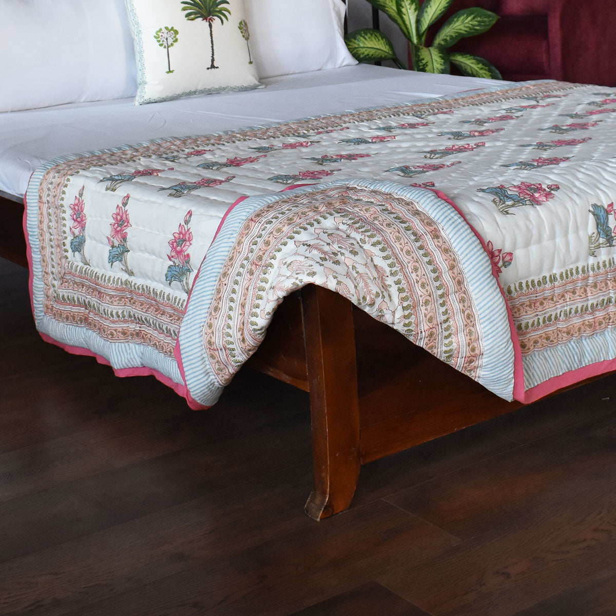 Hand Block Printed Cotton Twin Size Quilt |  Castle Creeper 251210
