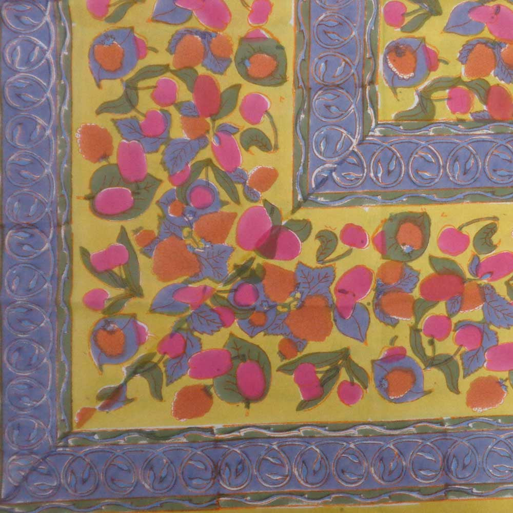 Tablecloth Block Printed in Cotton | Wet Leaves Gud 109004